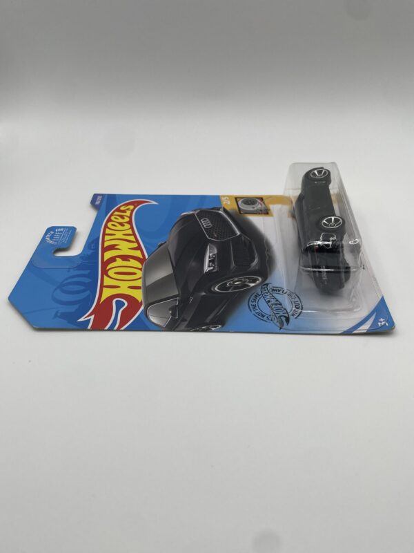 Hot Wheels Audi RS 5 Coupe - Image 4