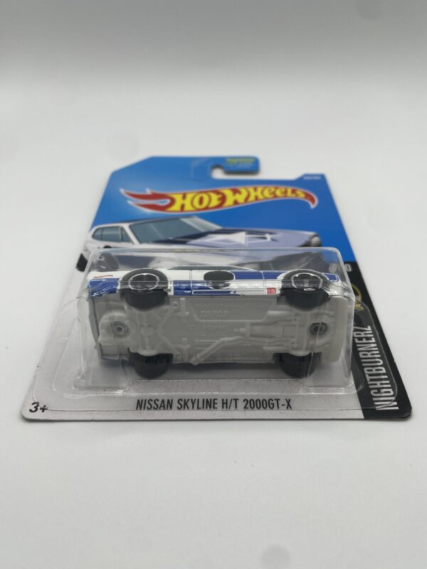 Hot Wheels Nissan Skyline H/T 2000 GT-X - Image 2