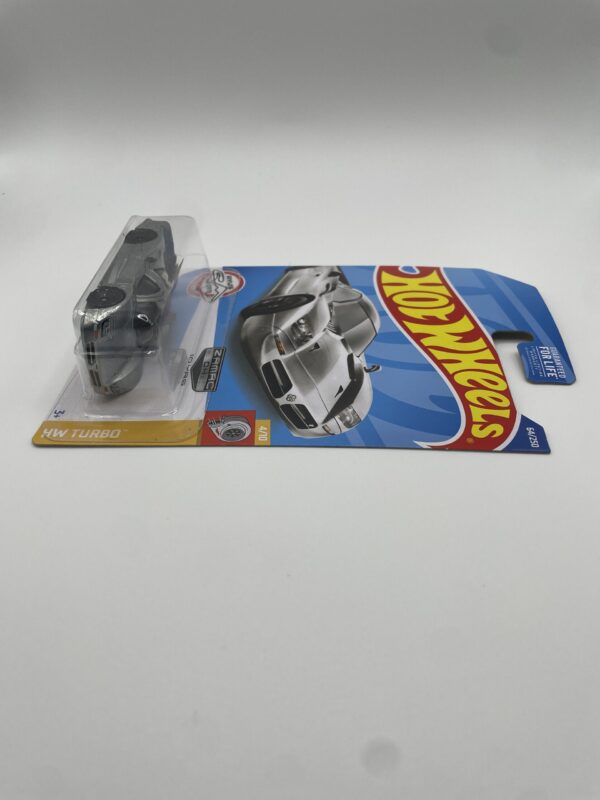 Hot Wheels ZAMAC Nissan R390 GTI - Image 3