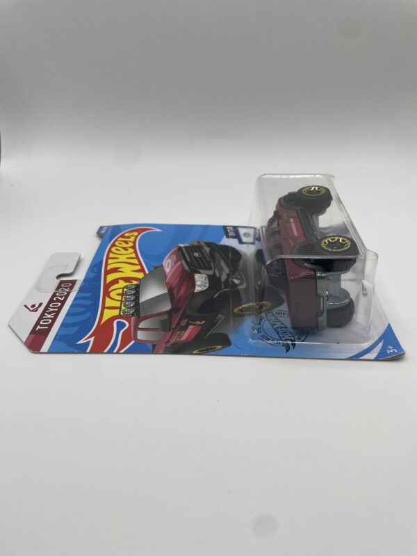 Hot Wheels '10 Toyota Tundra - Red - Image 4