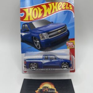 Hot Wheels Chevy Silverado
