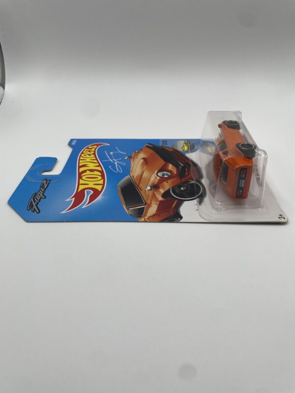 Hot Wheels Custom Datsun 240Z - Image 4