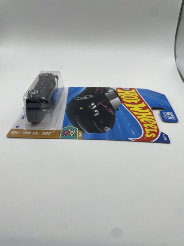 2025 Hot Wheels Nissan Skyline GT-R (BCNR33) - Image 3