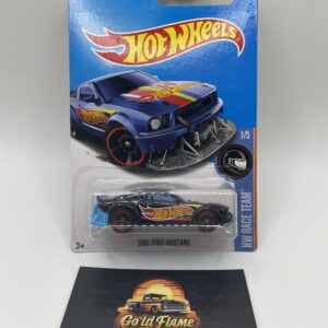 2016 Hot Wheels 2005 Ford Mustang Super Treasure Hunt