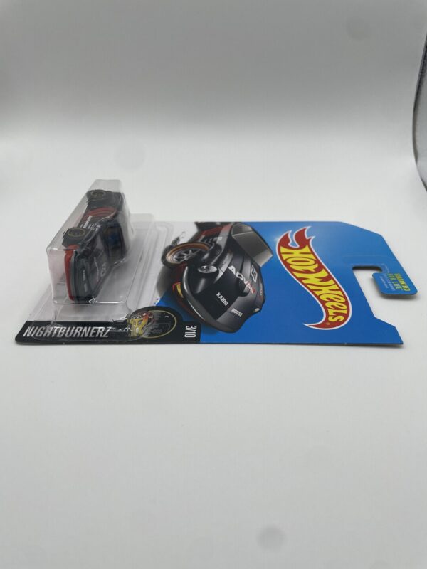 2017 Hot Wheels Nissan Fairlady Z Super Treasure Hunt - Image 3