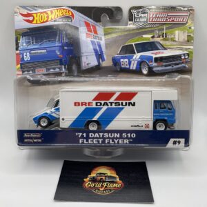 Hot Wheels Team Transport #9 '71 Datsun 510 w/ Fleet Flyer