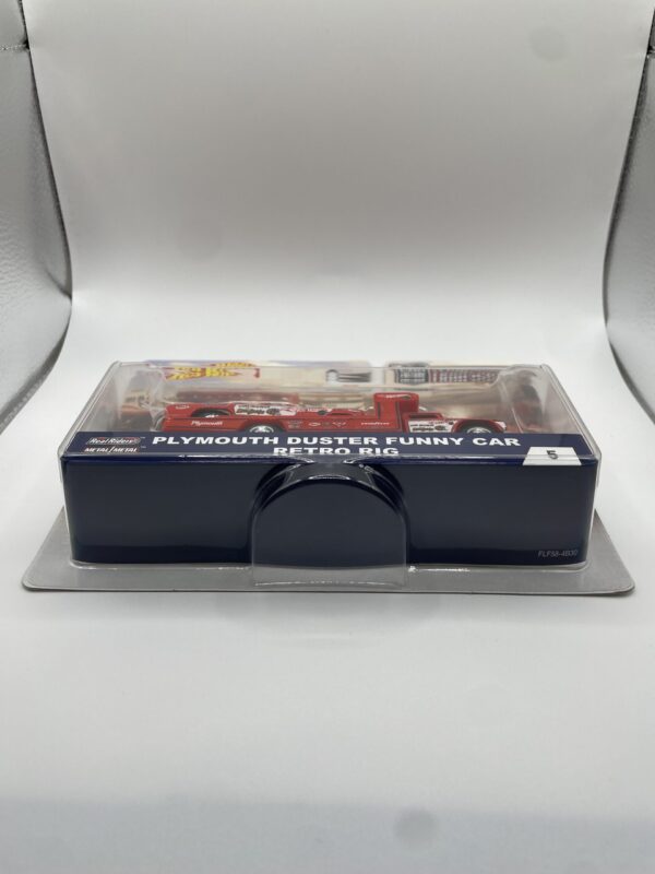 Hot Wheels Team Transport #5 Plymouth Duster Funny Car w/ Retro Rig - Image 2