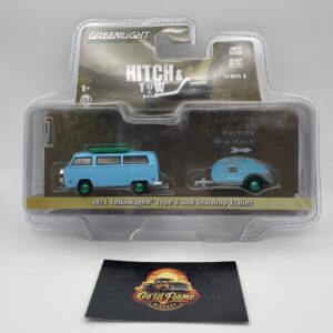 Greenlight Collectibles Hitch & Tow CHASE 1972 Volkswagen Type 2 and Teardrop Trailer