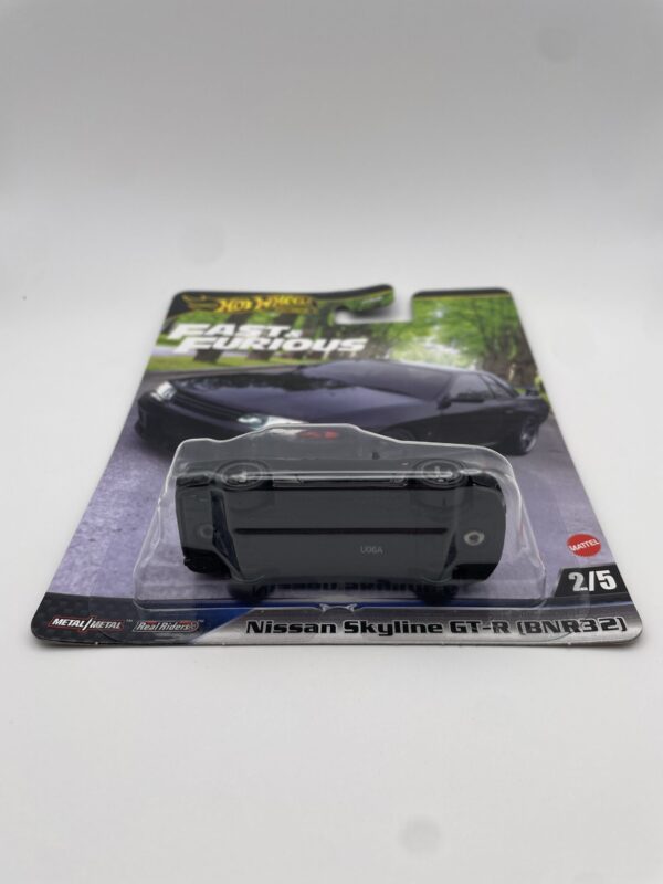 Hot Wheels Premium Fast & Furious Nissan Skyline GT-R (BNR32) - Image 2