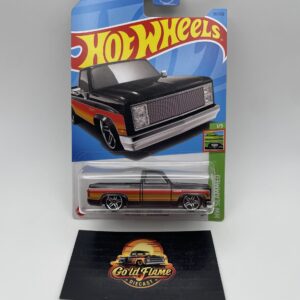 Hot Wheels '83 Chevy Silverado