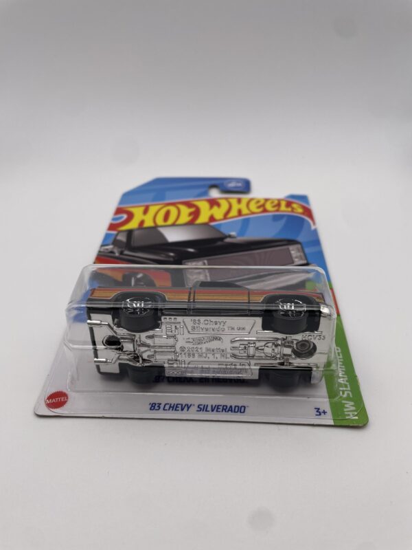 Hot Wheels '83 Chevy Silverado - Image 2
