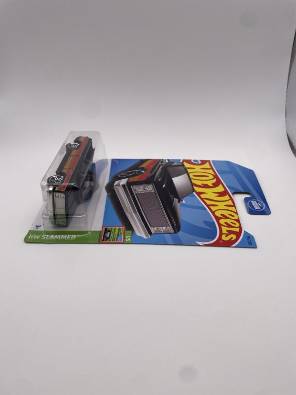 Hot Wheels '83 Chevy Silverado - Image 3
