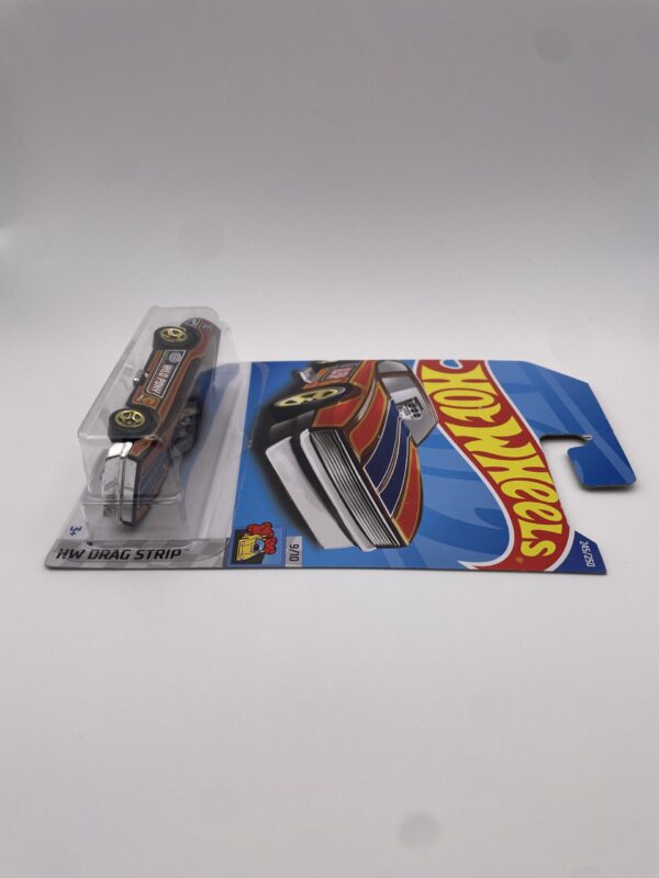 2022 Hot Wheels Treasure Hunt '71 Mustang Funny Car - Image 3