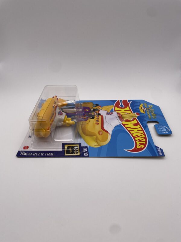 2020 Hot Wheels Treasure Hunt The Beatles Yellow Submarine - Image 3