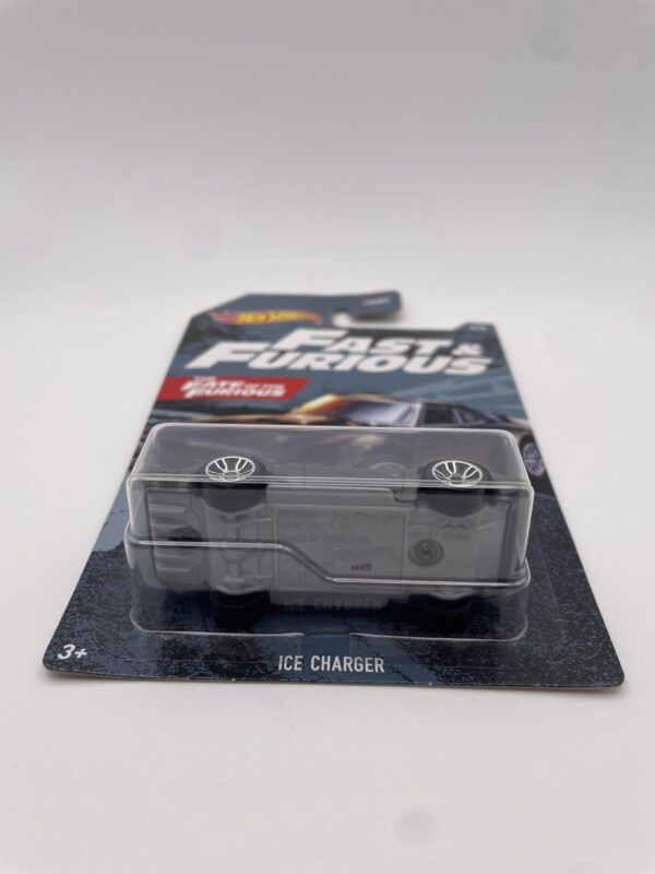 Hot Wheels Fast & Furious Ice Charger - Image 2